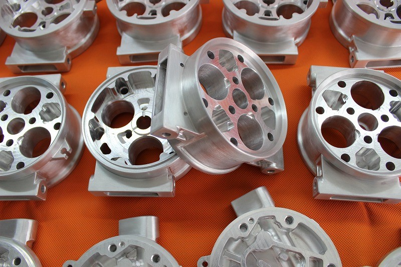 金属手板厂家如何选择？